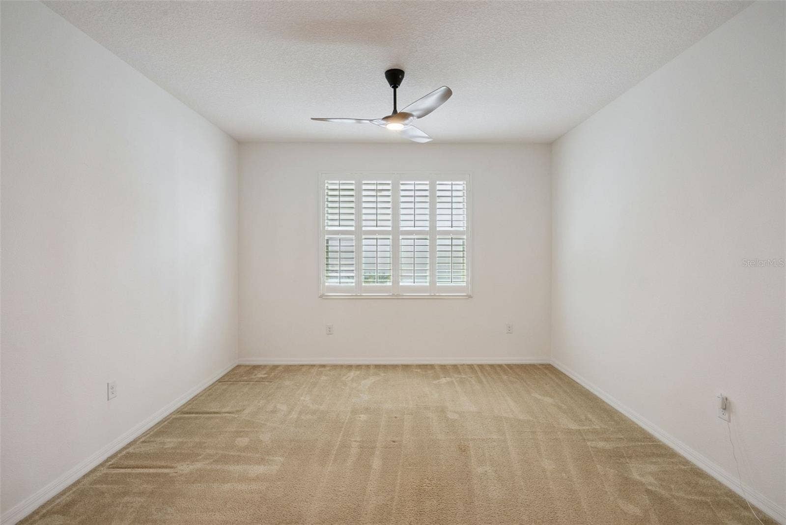211 LUGANO WAY, Debary, FL 32713