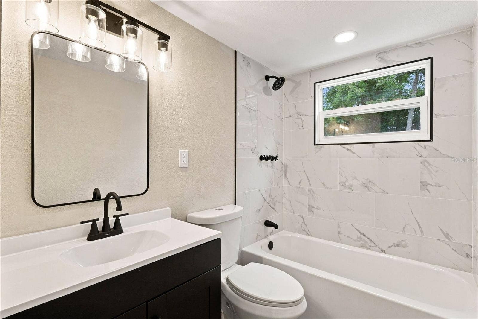 264 LAWS LANE, Ormond Beach, FL 32174 264 LAWS LANE, Ormond Beach, FL 32174