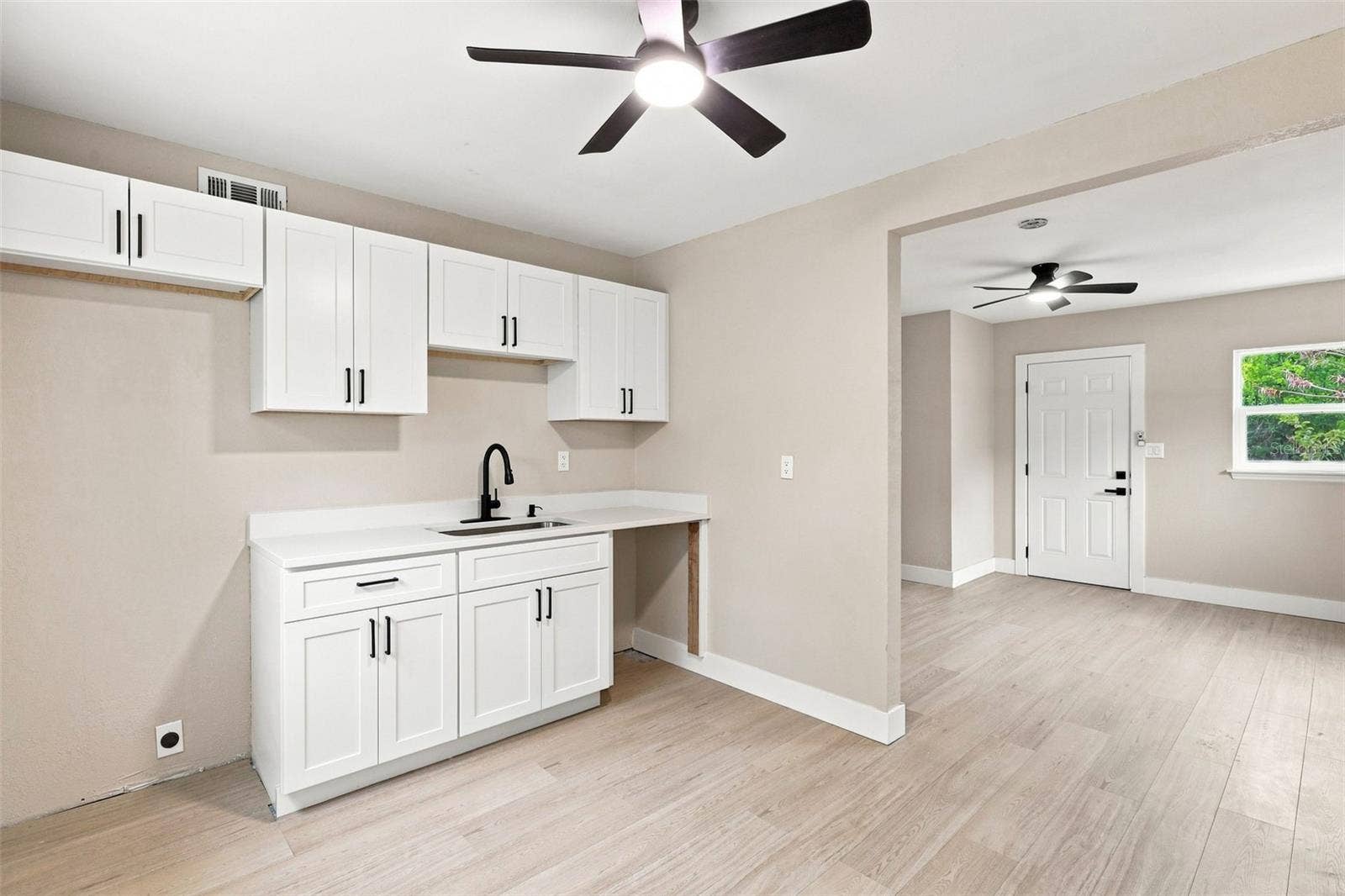 264 LAWS LANE, Ormond Beach, FL 32174 264 LAWS LANE, Ormond Beach, FL 32174