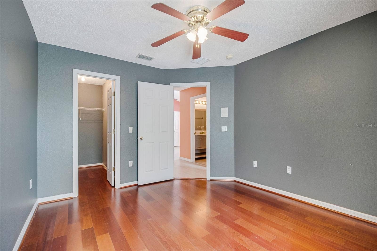 2753 WOODSTREAM CIRCLE, Kissimmee, FL 34743 2753 WOODSTREAM CIRCLE, Kissimmee, FL 34743