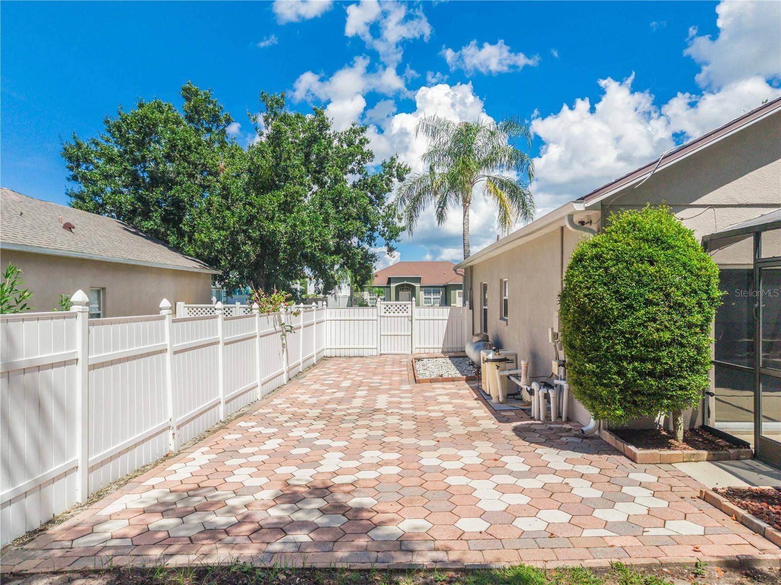 2753 WOODSTREAM CIRCLE, Kissimmee, FL 34743 2753 WOODSTREAM CIRCLE, Kissimmee, FL 34743