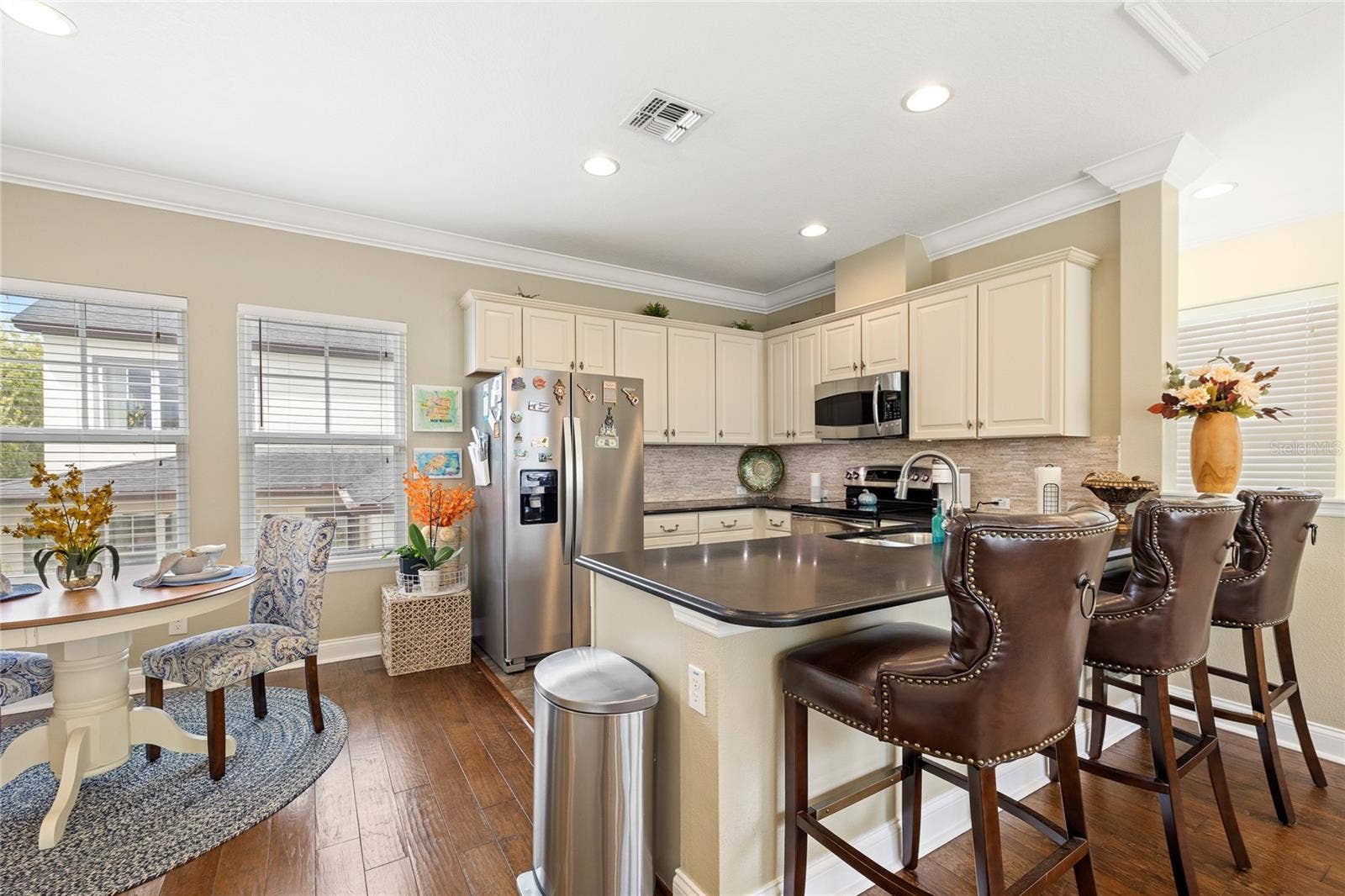 13817 ELIOT AVENUE, Orlando, FL 32827 Apartment Kitchen