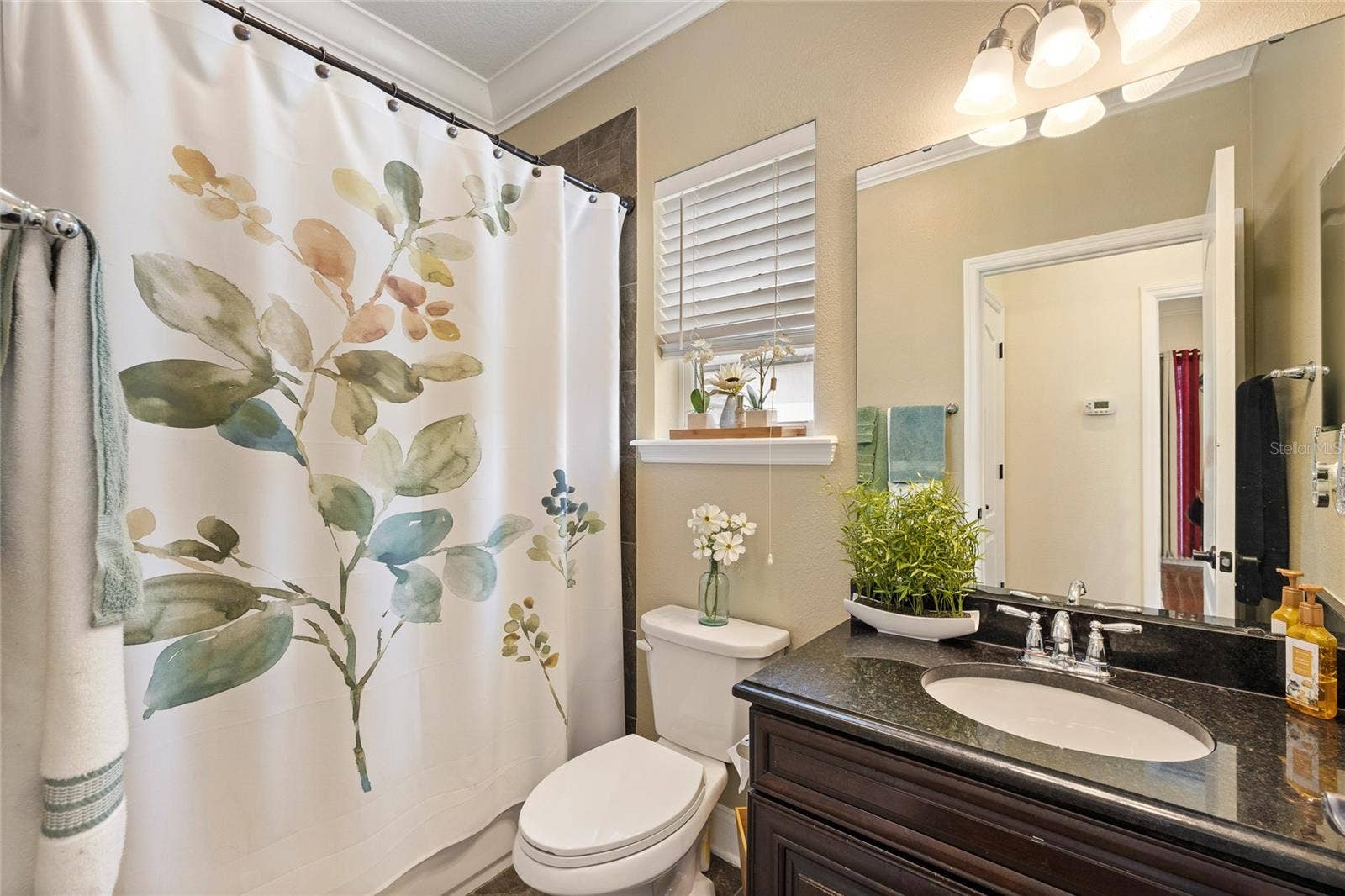 13817 ELIOT AVENUE, Orlando, FL 32827 Apartment Bathroom