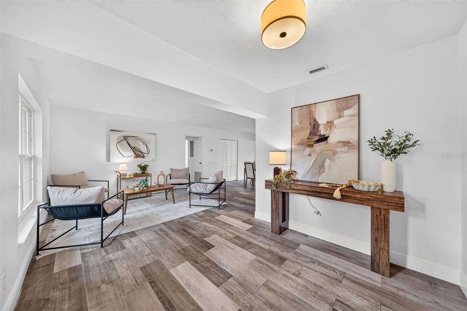 2345 BROOKSHIRE AVENUE, Winter Park, FL 32792 Foyer/Living Room