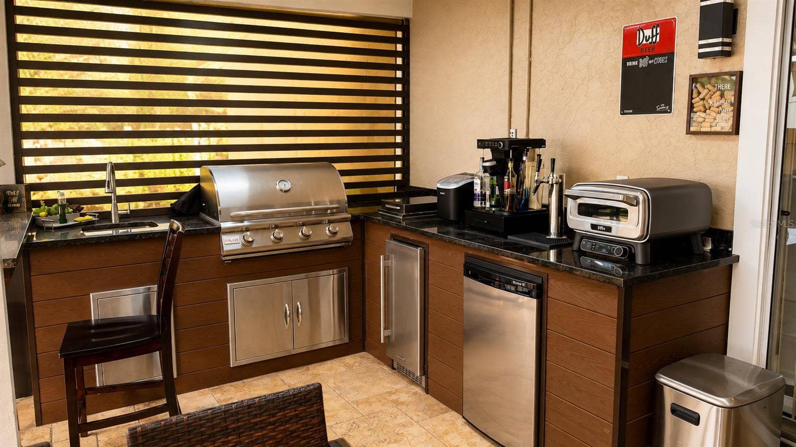 7903 PALMDALE DRIVE, Orlando, FL 32819 7903 PALMDALE DRIVE, Orlando, FL 32819