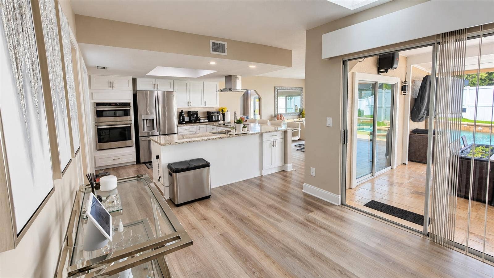7903 PALMDALE DRIVE, Orlando, FL 32819 7903 PALMDALE DRIVE, Orlando, FL 32819