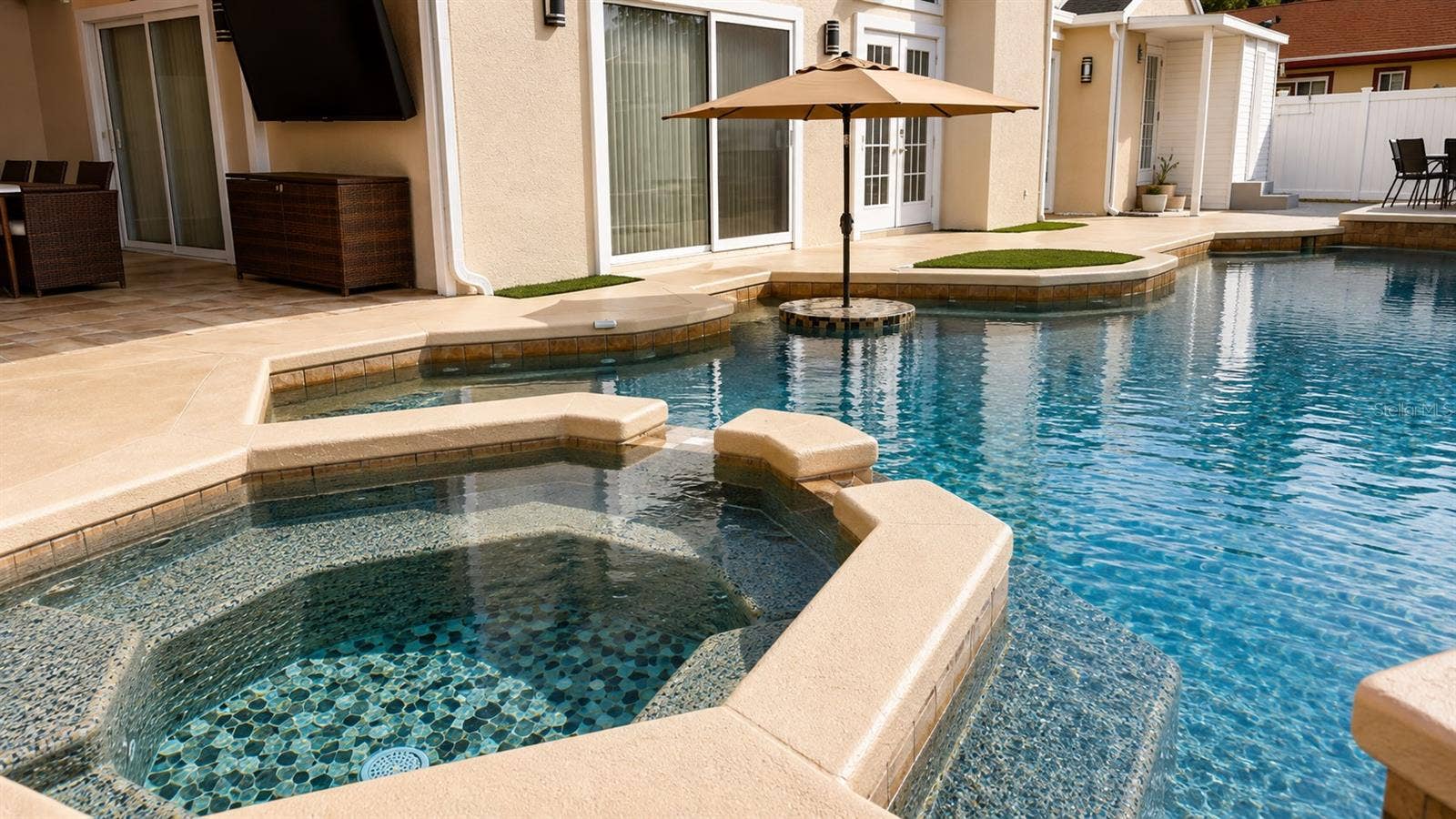 7903 PALMDALE DRIVE, Orlando, FL 32819 7903 PALMDALE DRIVE, Orlando, FL 32819