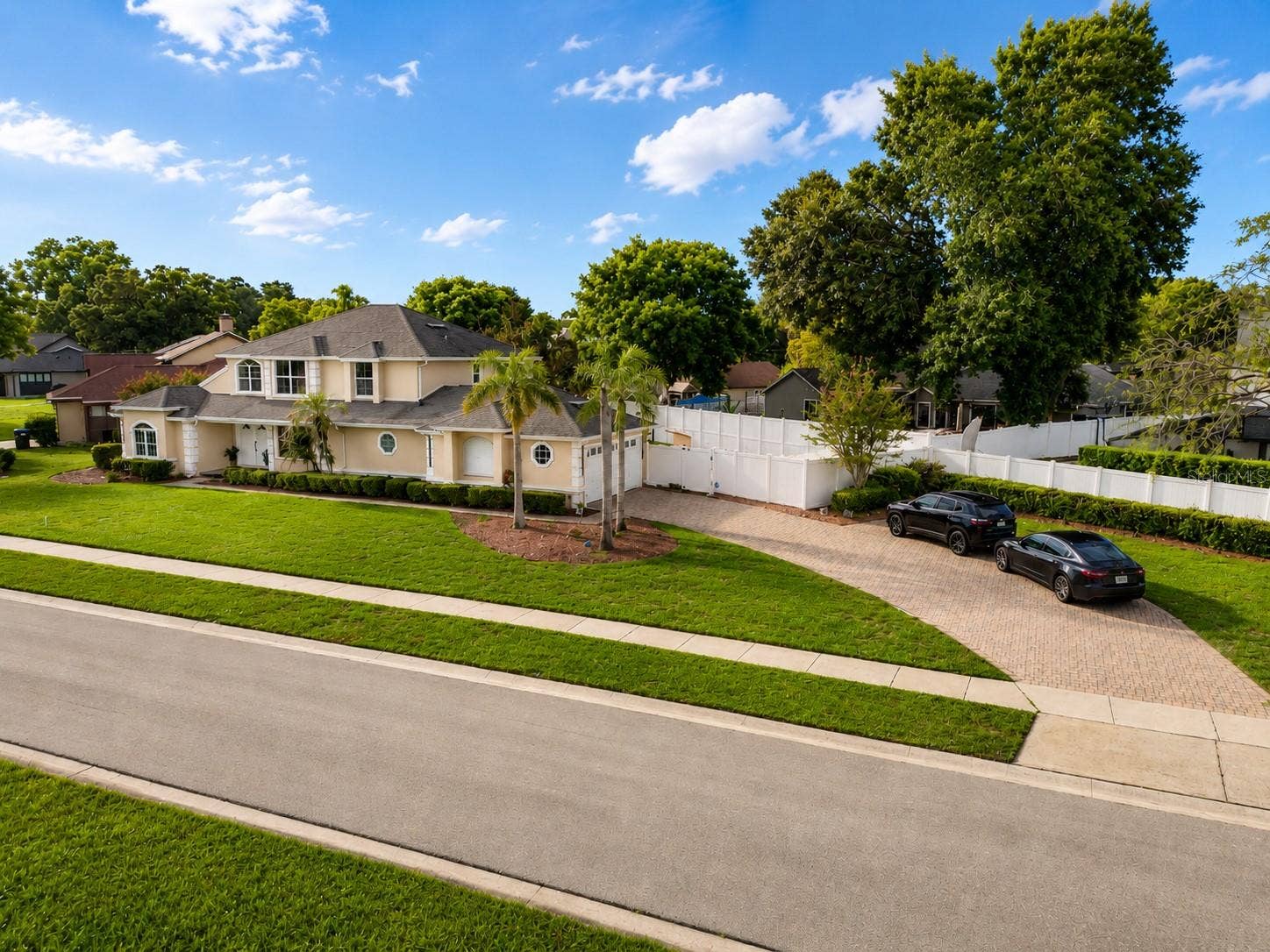 7903 PALMDALE DRIVE, Orlando, FL 32819 7903 PALMDALE DRIVE, Orlando, FL 32819