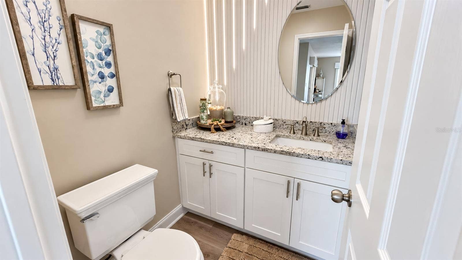 7903 PALMDALE DRIVE, Orlando, FL 32819 7903 PALMDALE DRIVE, Orlando, FL 32819