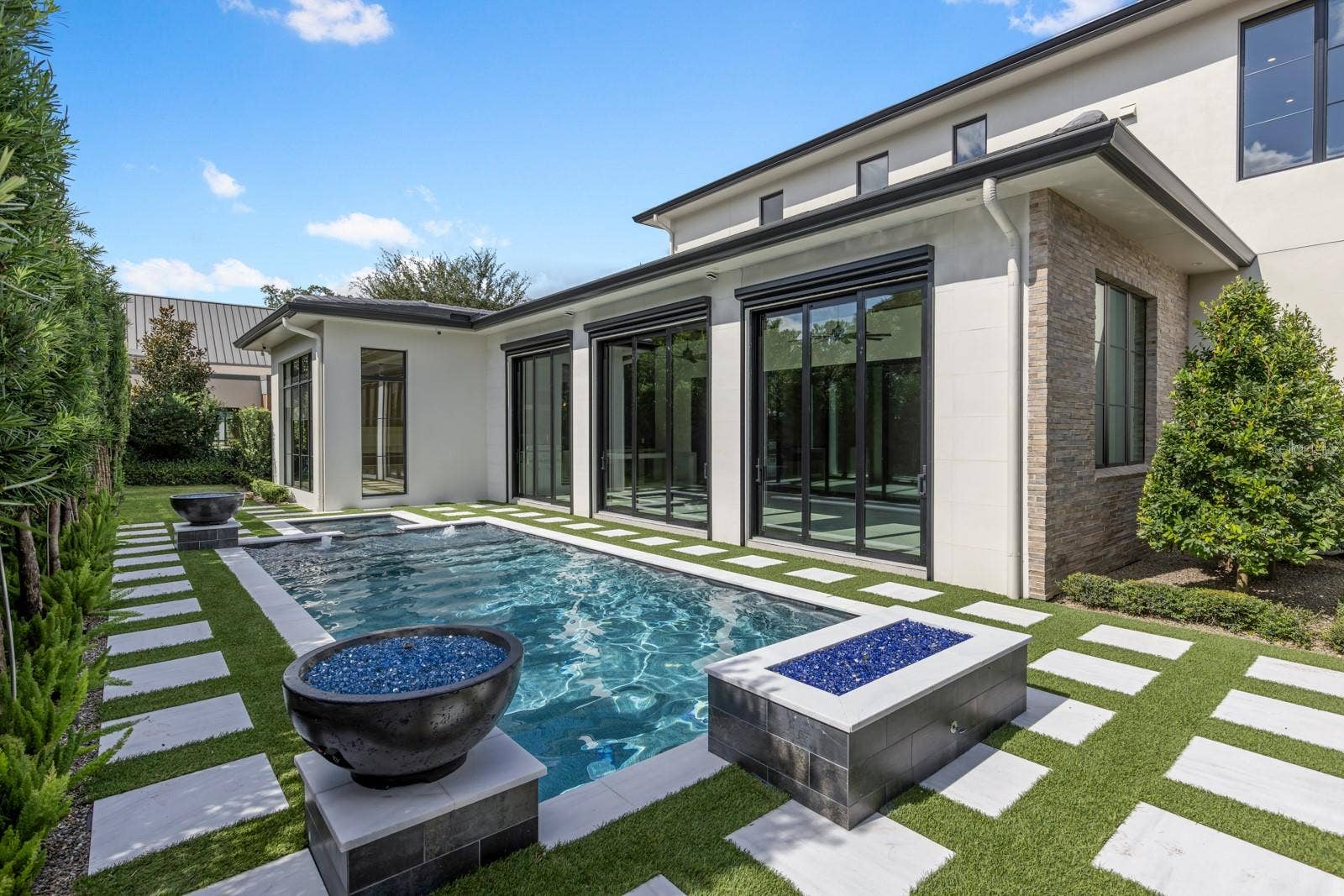 698 N NEW YORK AVENUE, Winter Park, FL 32789 Pool