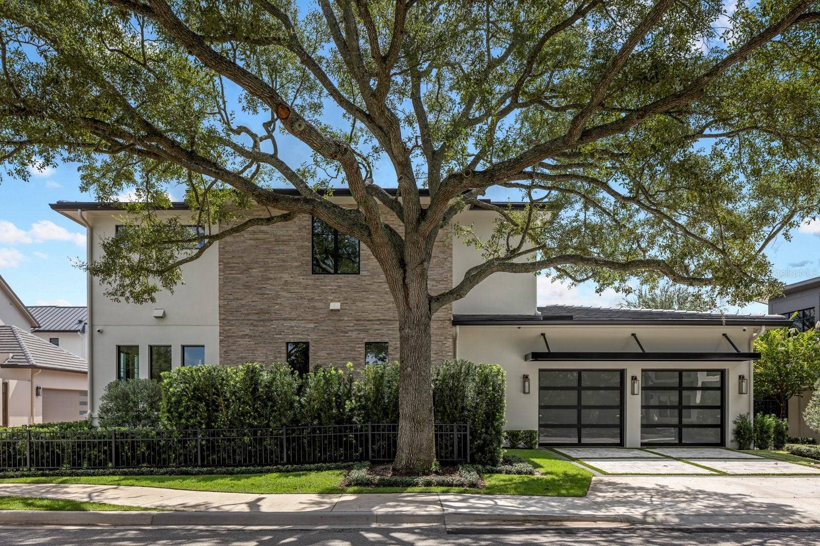 698 N NEW YORK AVENUE, Winter Park, FL 32789 Side Elevation