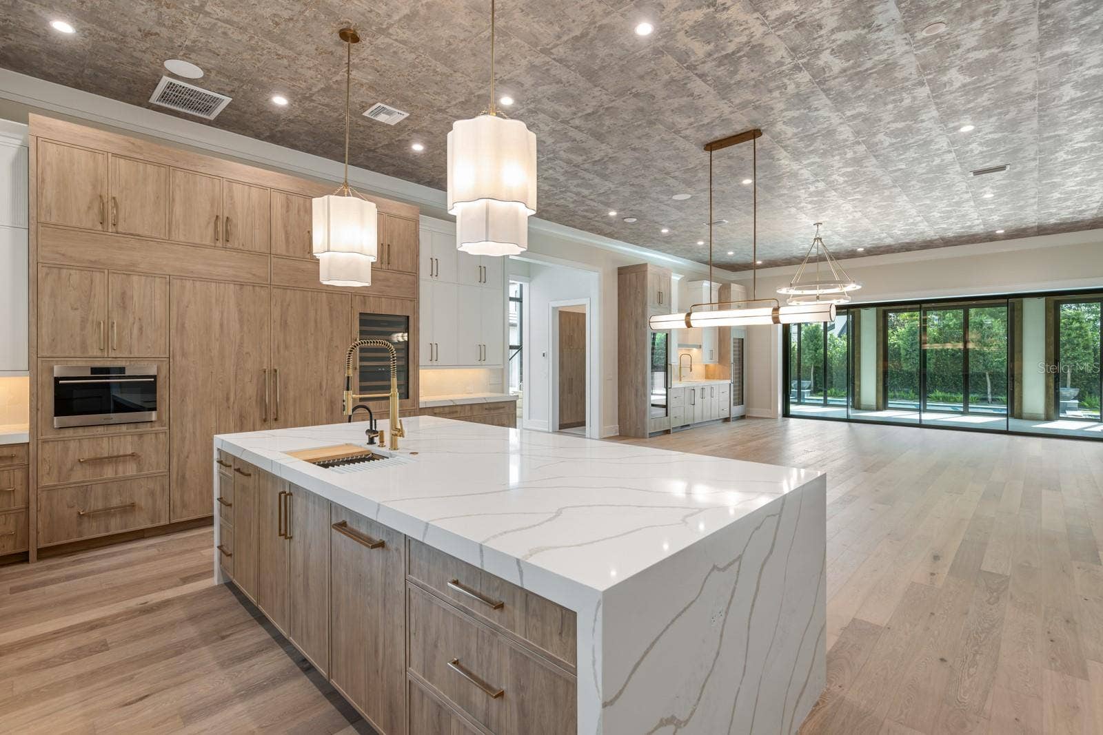 698 N NEW YORK AVENUE, Winter Park, FL 32789 Kitchen