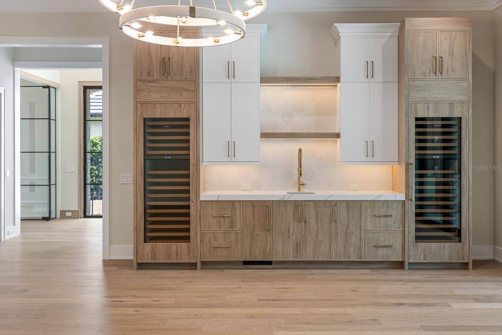 698 N NEW YORK AVENUE, Winter Park, FL 32789 Great Room Wet Bar