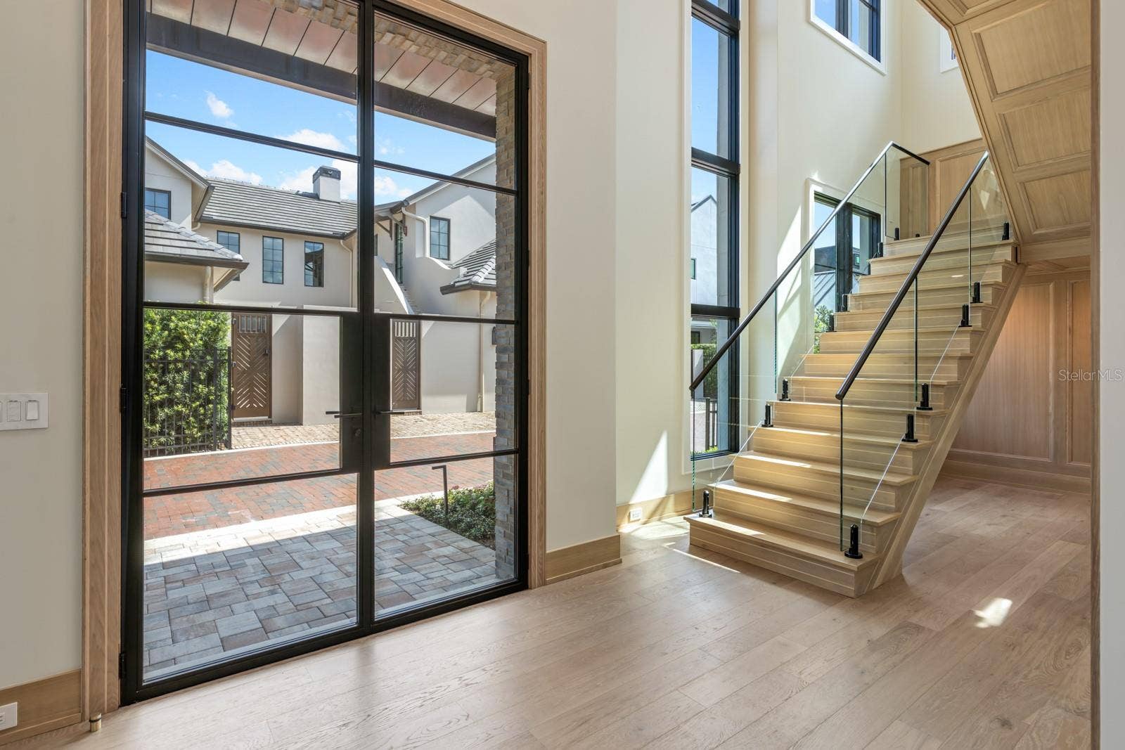 698 N NEW YORK AVENUE, Winter Park, FL 32789 Foyer