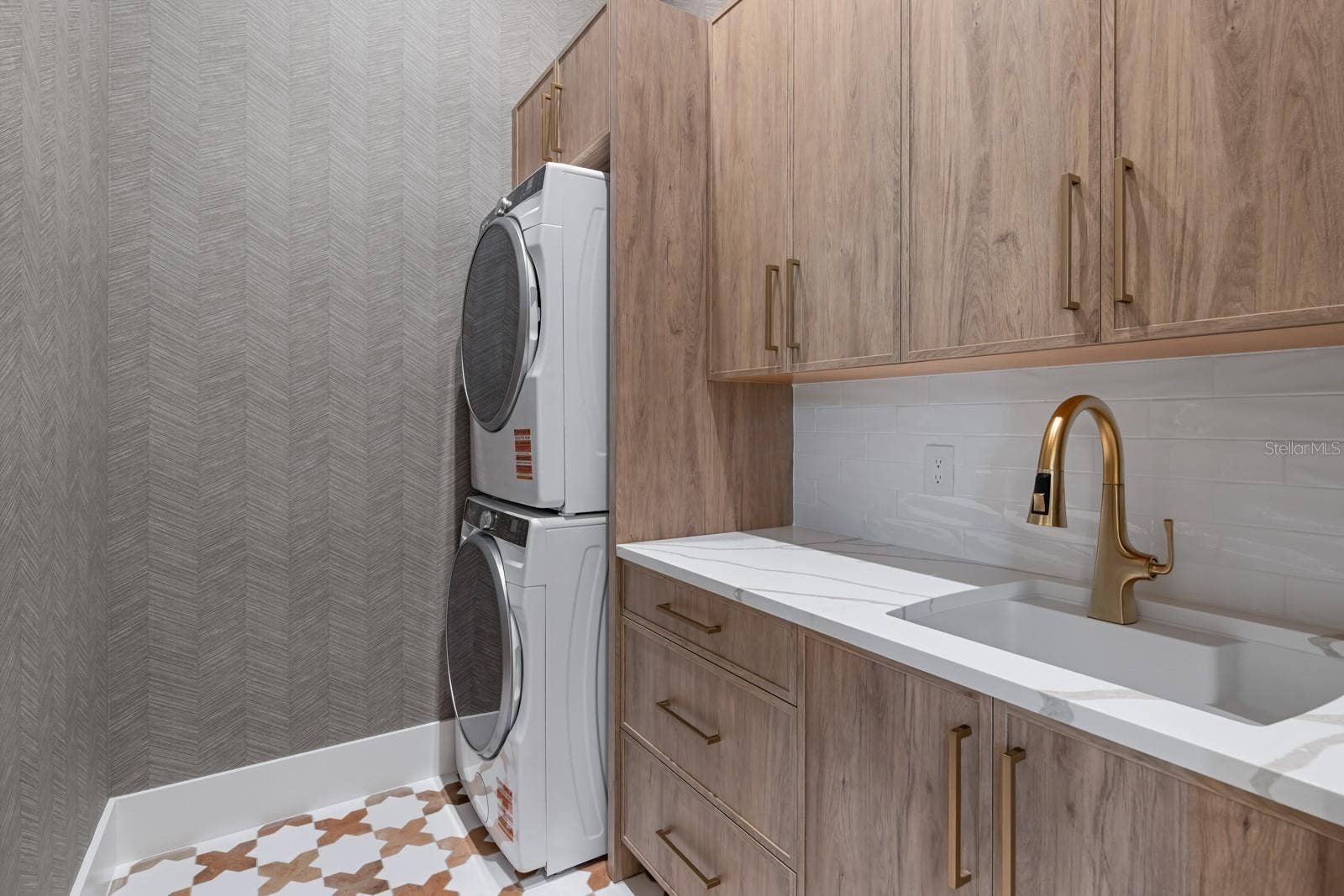 698 N NEW YORK AVENUE, Winter Park, FL 32789 Laundry Room - First Floor
