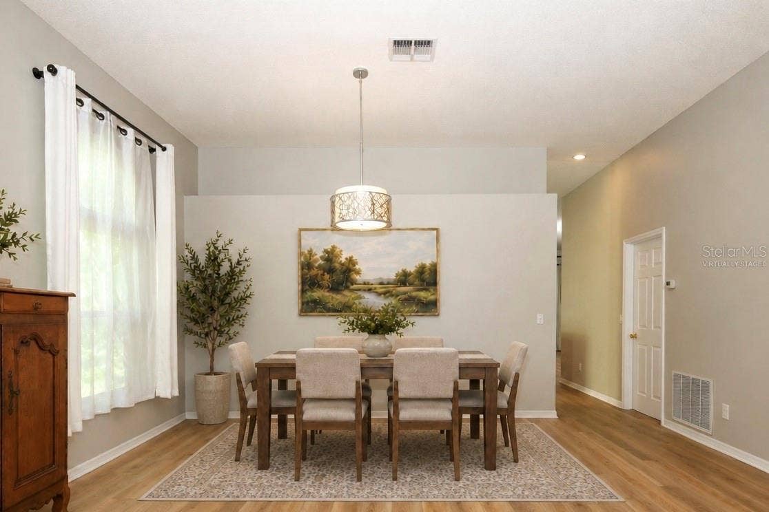 Dining Room Virtually Staged