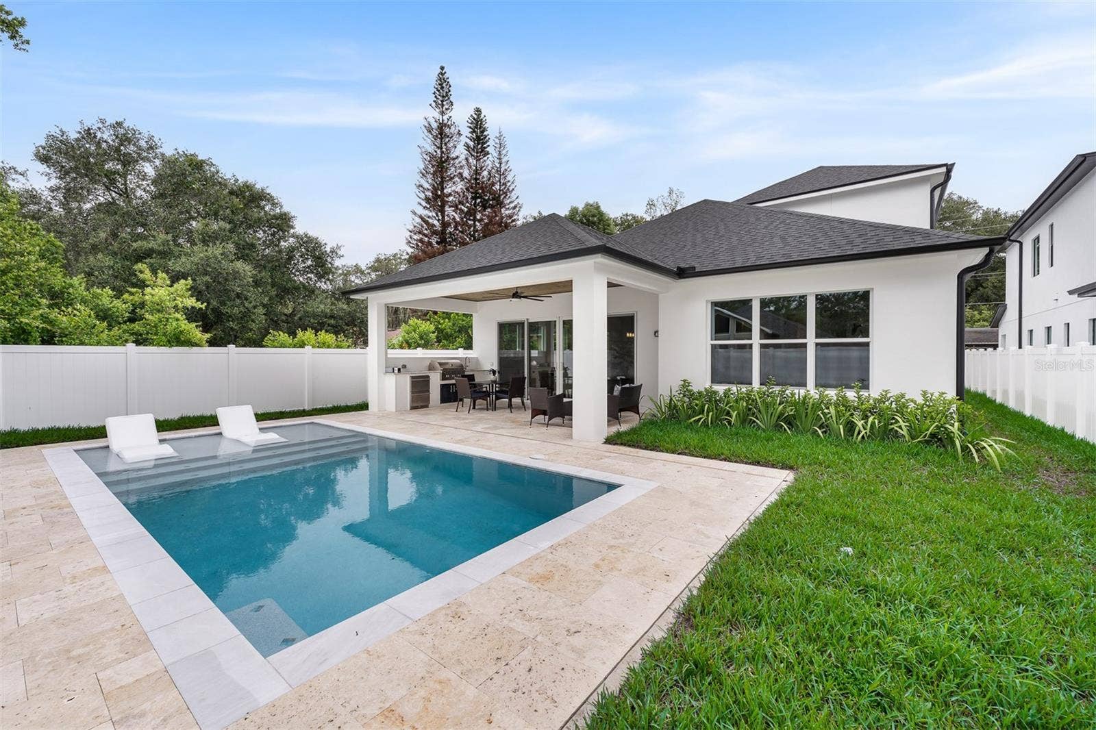 726 GOLFVIEW STREET, Orlando, FL 32804 726 GOLFVIEW STREET, Orlando, FL 32804