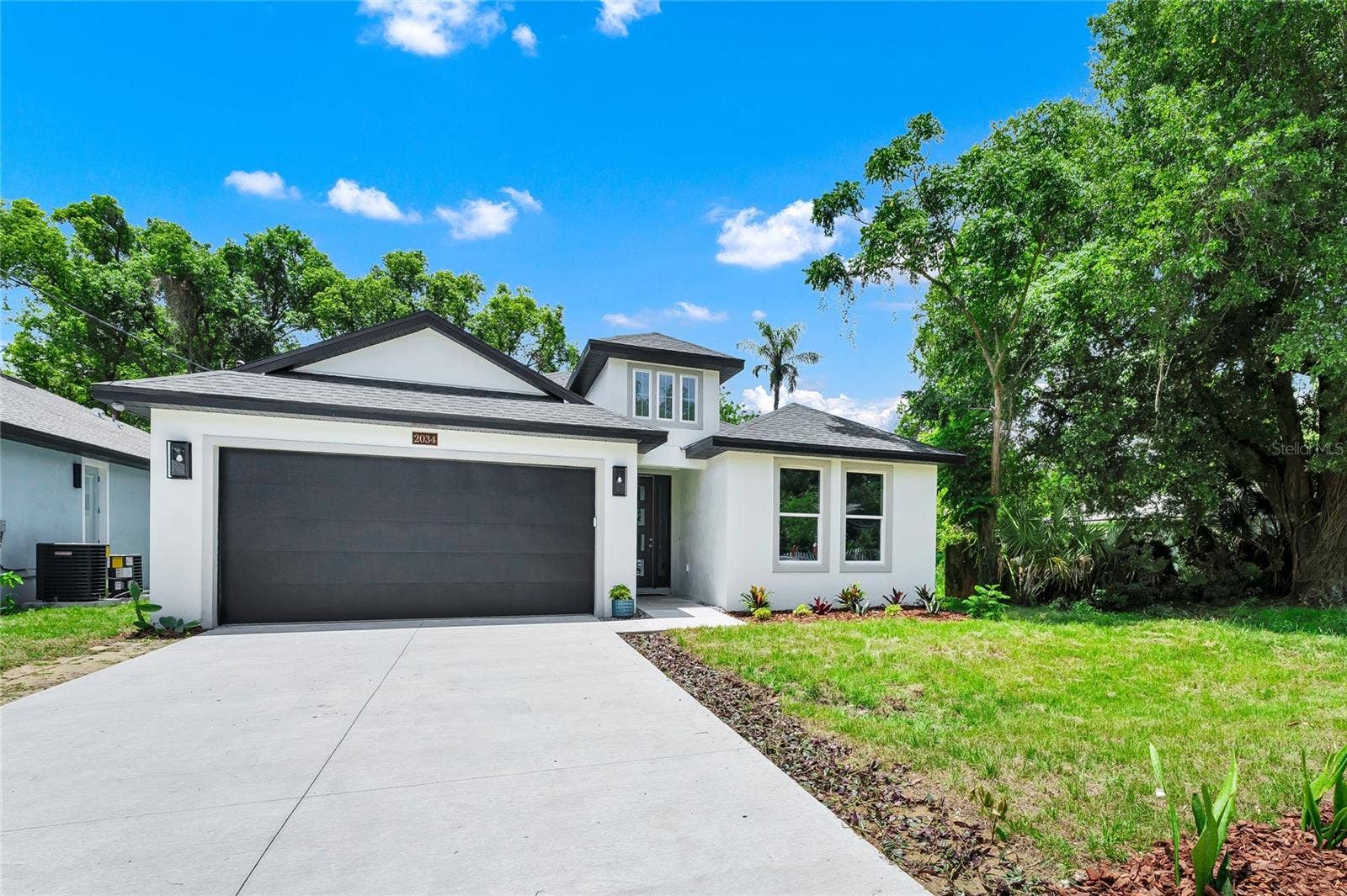 2034 E GRANT AVENUE, Orlando, FL 32806 2034 E GRANT AVENUE, Orlando, FL 32806
