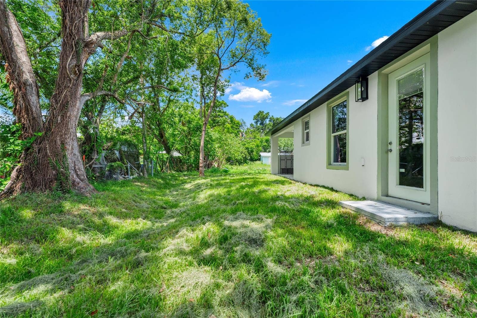 2034 E GRANT AVENUE, Orlando, FL 32806 2034 E GRANT AVENUE, Orlando, FL 32806