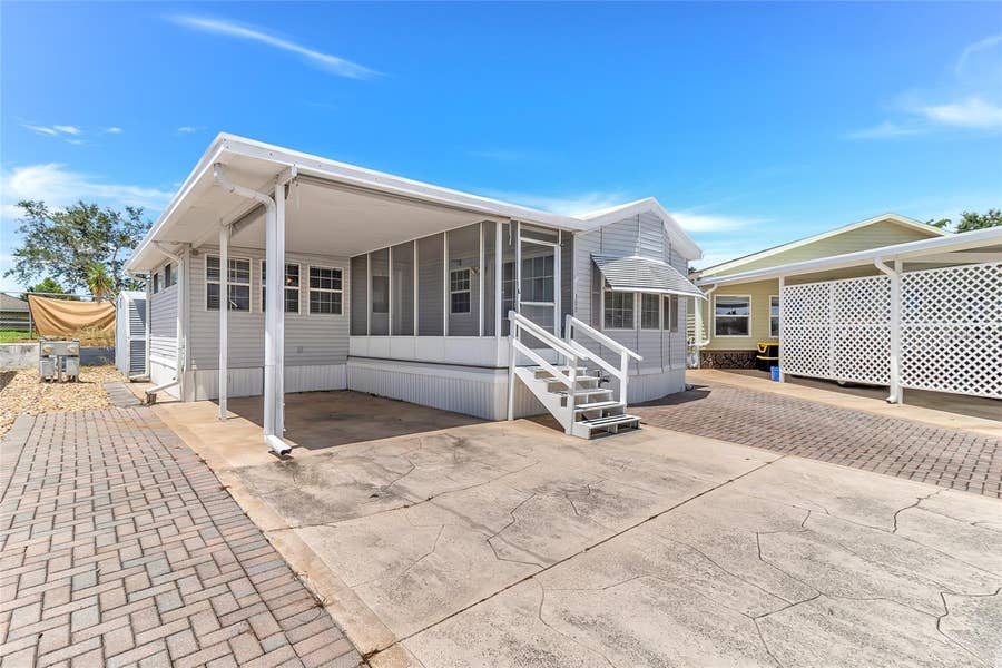 Property photo for 300 SKY CREST LOOP, Davenport, FL