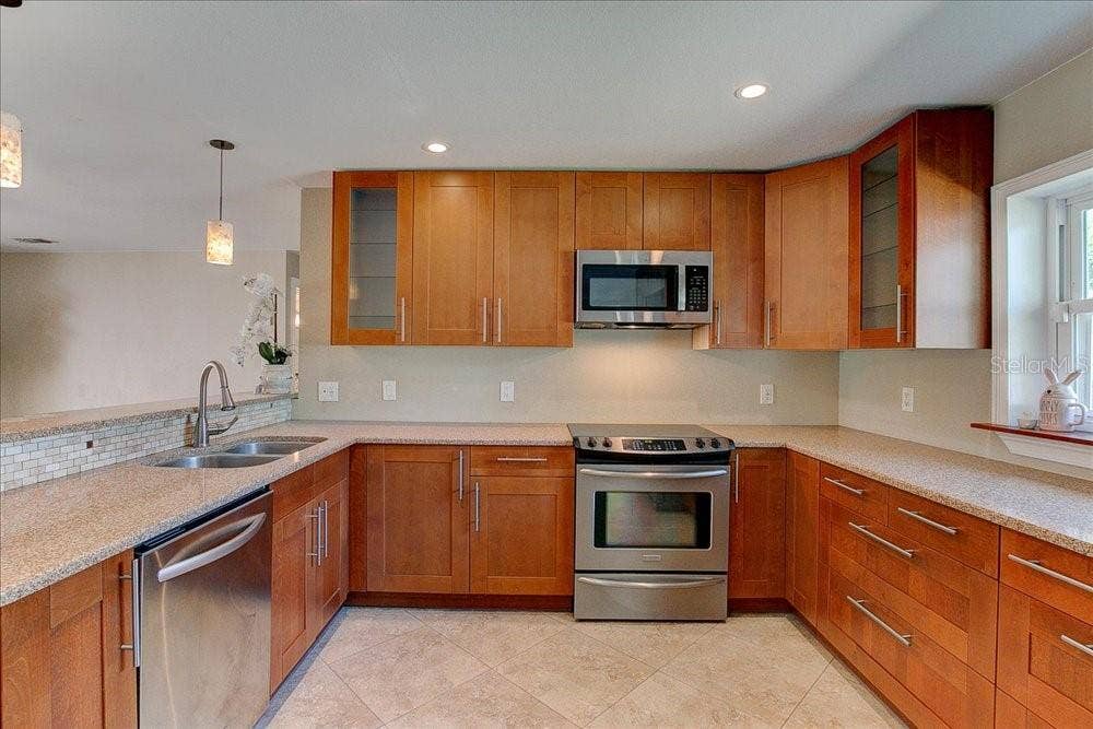 2410 SHERBROOKE ROAD, Winter Park, FL 32792 2410 SHERBROOKE ROAD, Winter Park, FL 32792