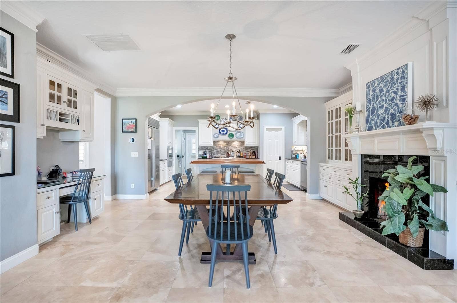515 W 2ND AVENUE, Windermere, FL 34786 515 W 2ND AVENUE, Windermere, FL 34786