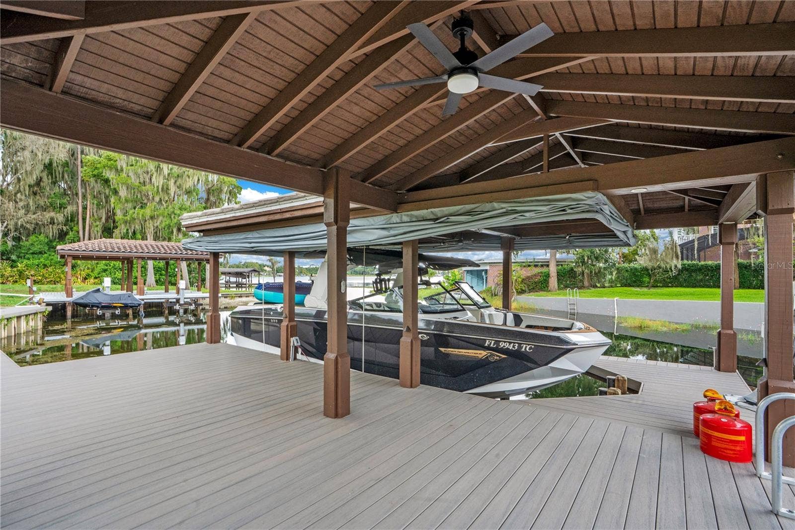 515 W 2ND AVENUE, Windermere, FL 34786 515 W 2ND AVENUE, Windermere, FL 34786