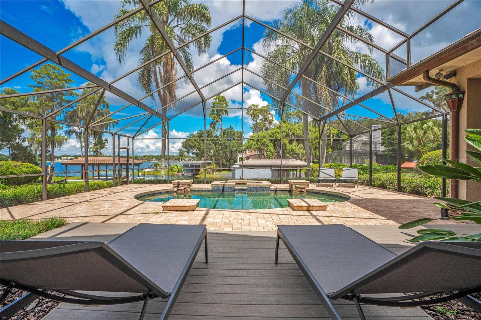 515 W 2ND AVENUE, Windermere, FL 34786 515 W 2ND AVENUE, Windermere, FL 34786