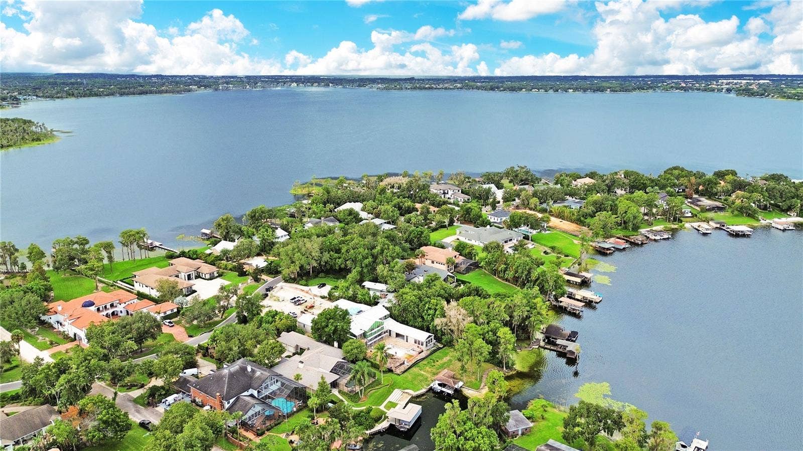 515 W 2ND AVENUE, Windermere, FL 34786 515 W 2ND AVENUE, Windermere, FL 34786