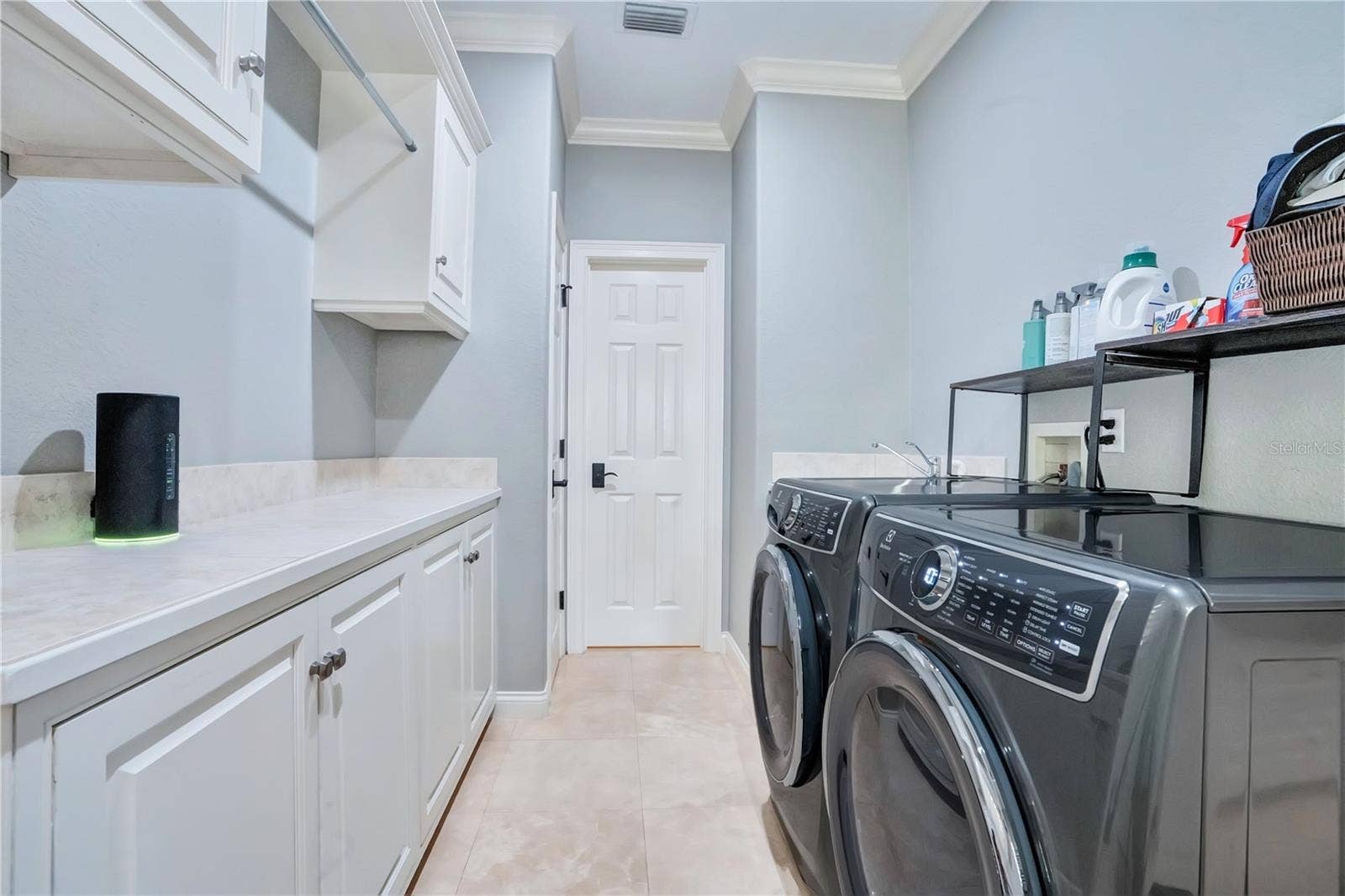 515 W 2ND AVENUE, Windermere, FL 34786 515 W 2ND AVENUE, Windermere, FL 34786