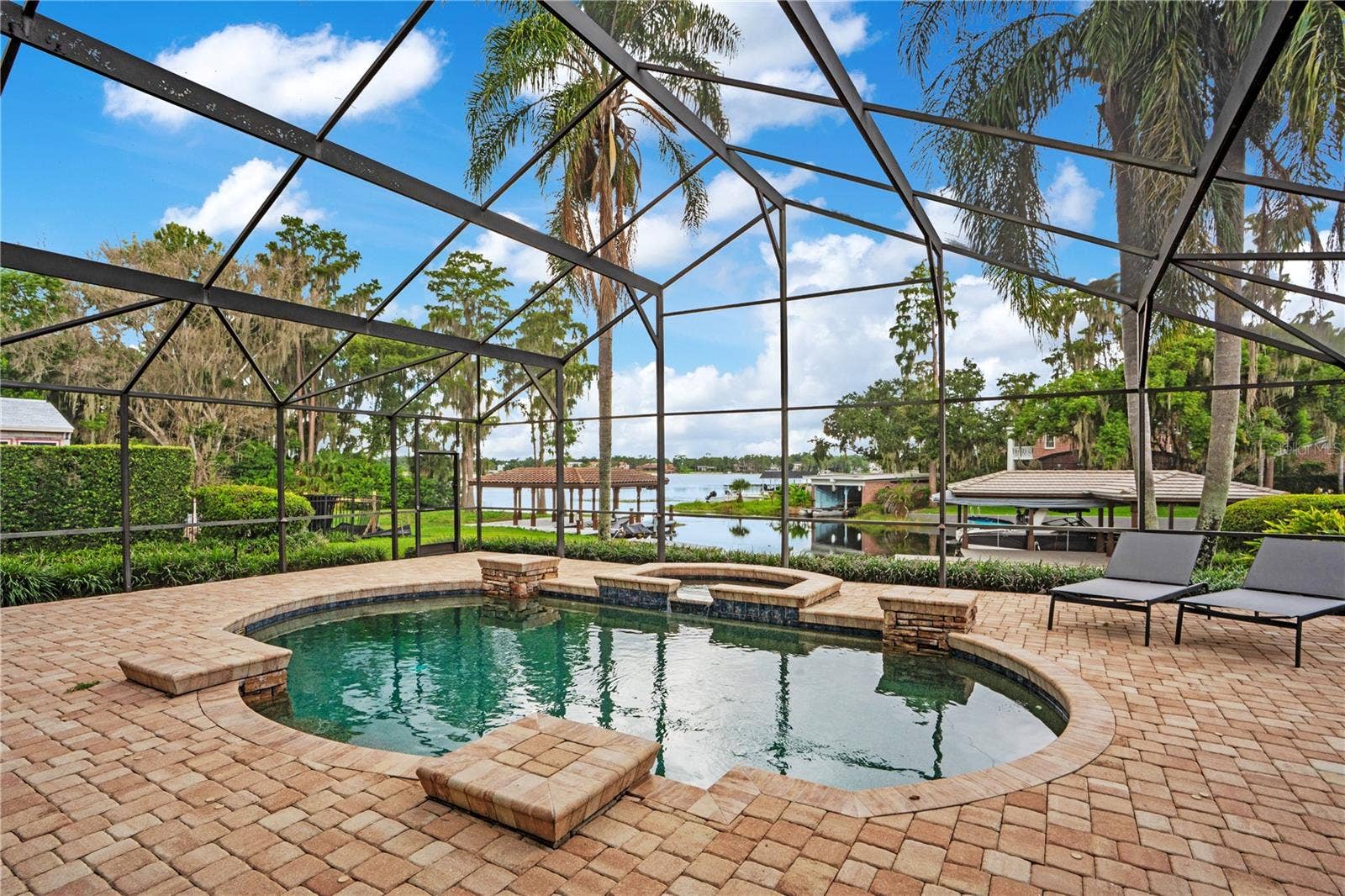 515 W 2ND AVENUE, Windermere, FL 34786 515 W 2ND AVENUE, Windermere, FL 34786