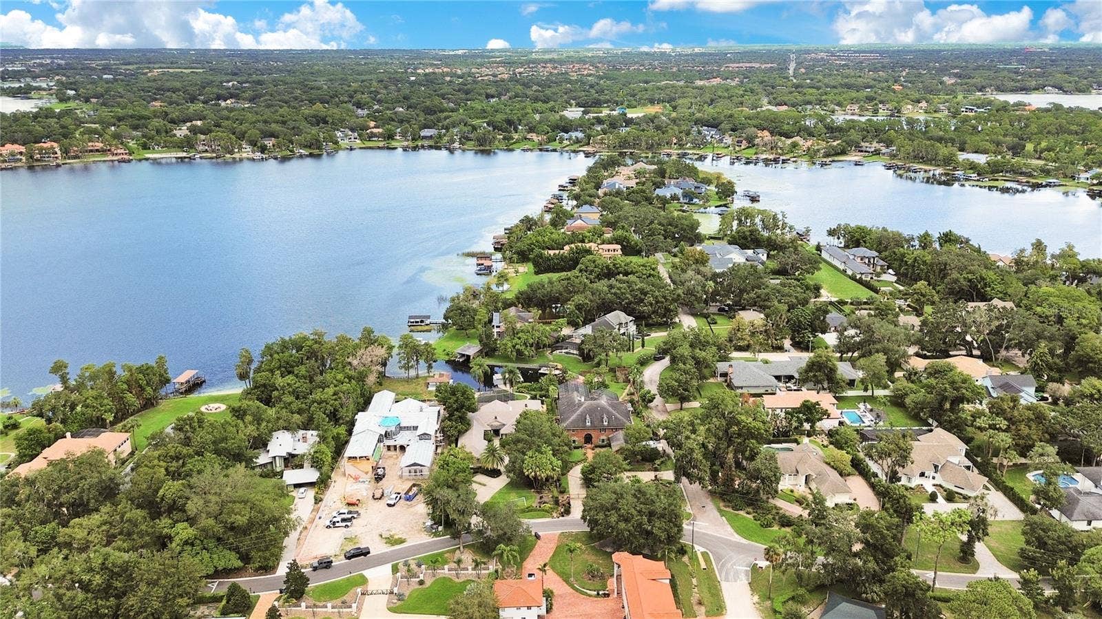 515 W 2ND AVENUE, Windermere, FL 34786 515 W 2ND AVENUE, Windermere, FL 34786