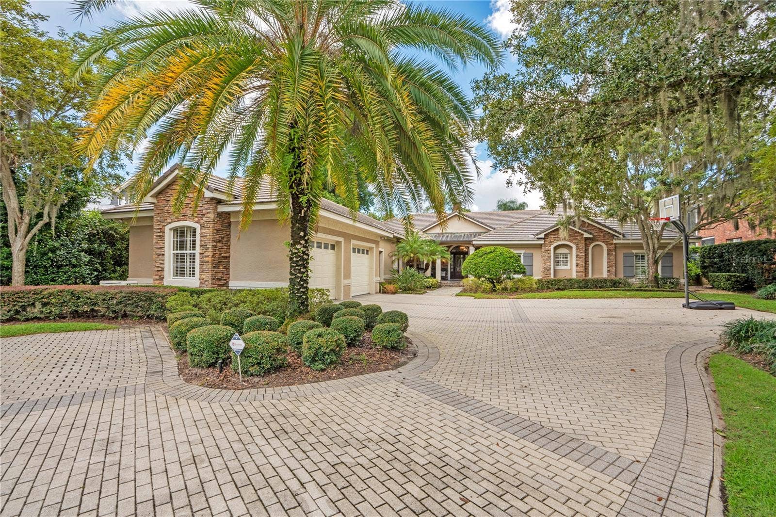 515 W 2ND AVENUE, Windermere, FL 34786 515 W 2ND AVENUE, Windermere, FL 34786