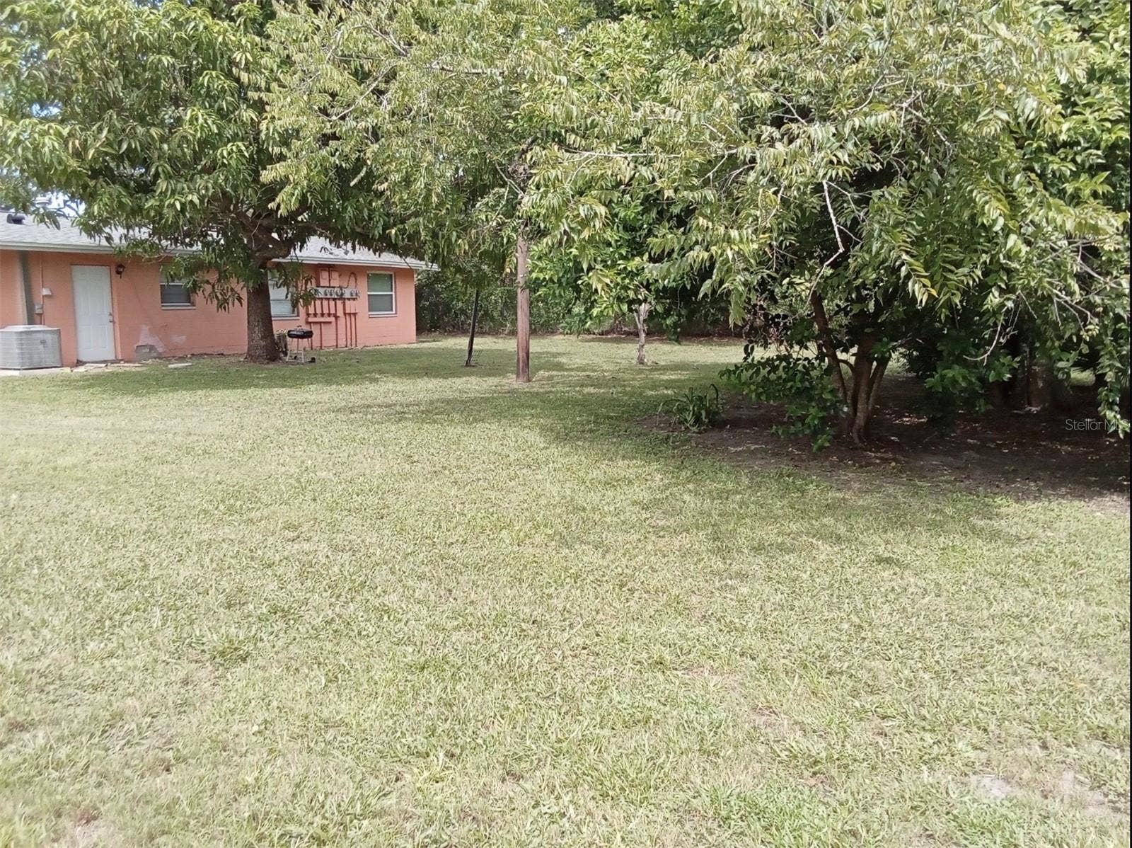 555 OAK STREET, Daytona Beach, FL 32114 555 OAK STREET, Daytona Beach, FL 32114