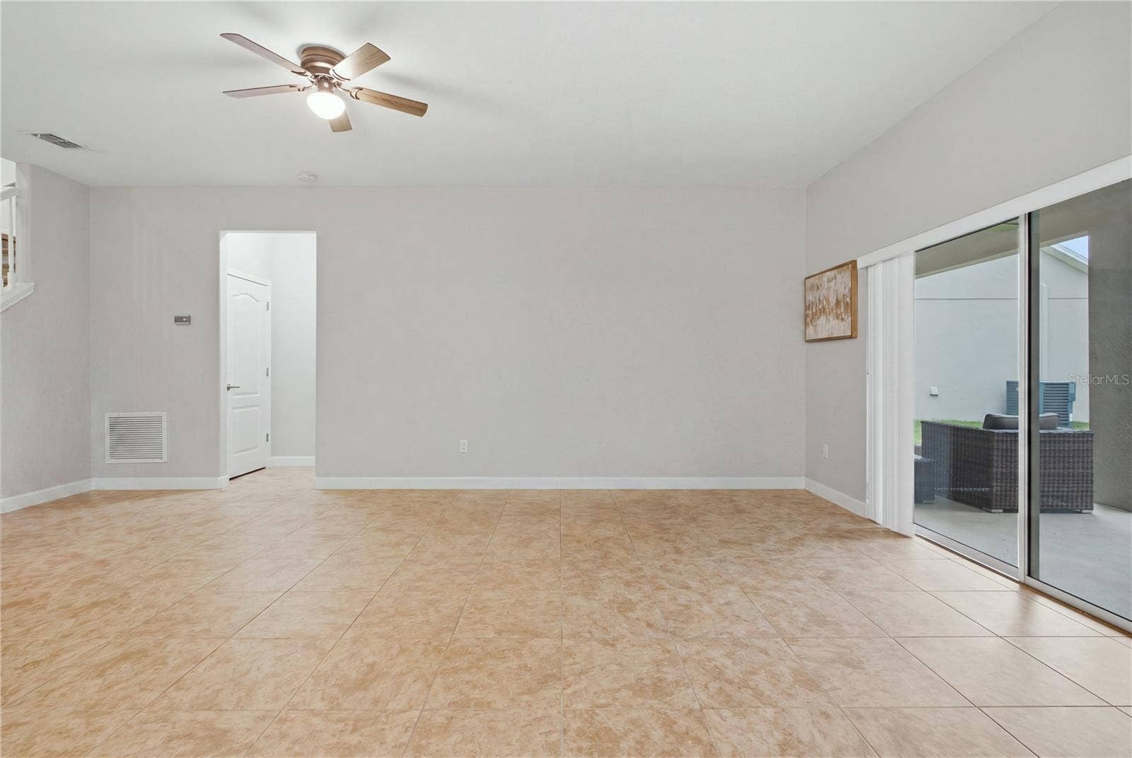5506 NEW INDEPENDENCE PARKWAY, Winter Garden, FL 34787 Living Room