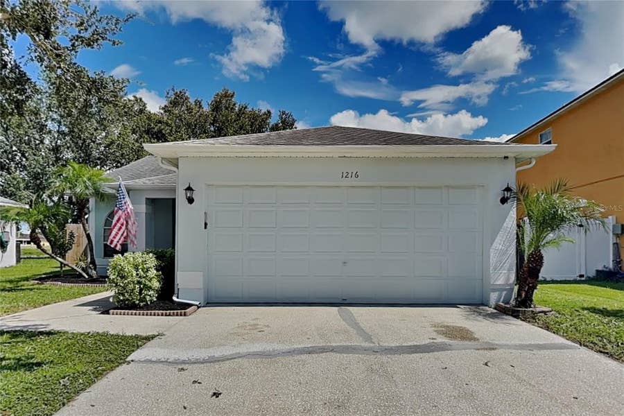Property photo for Brandon, FL