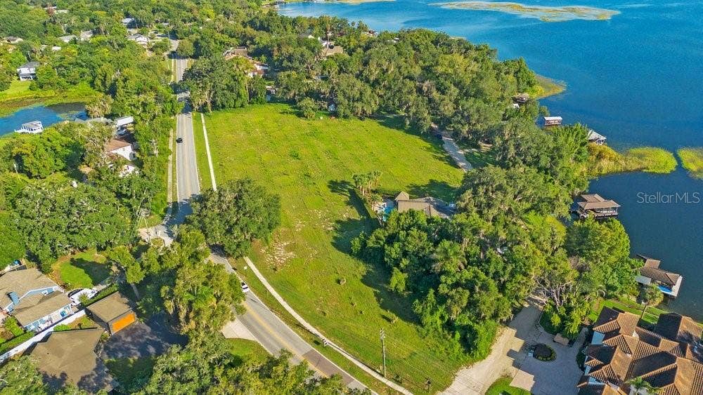 618 6TH STREET, Windermere, FL 34786 618 6TH STREET, Windermere, FL 34786