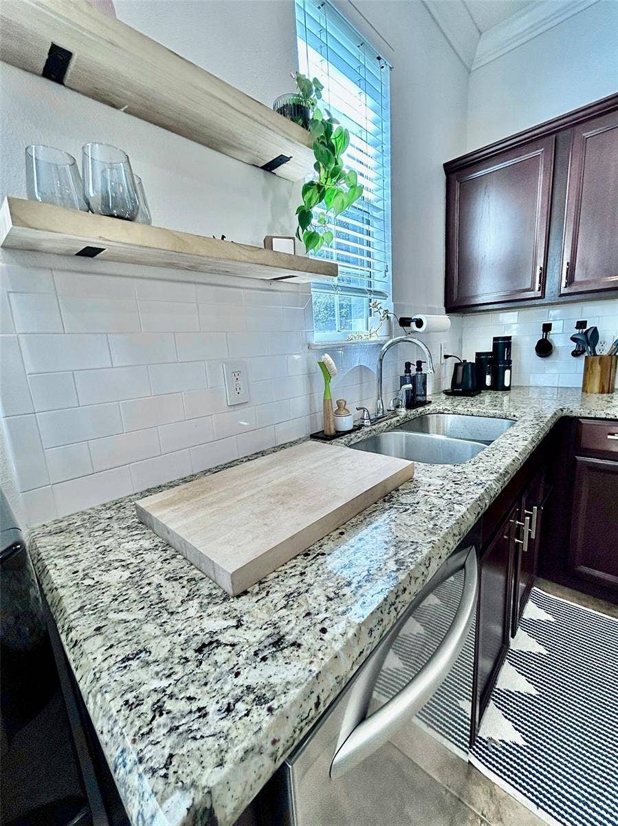 12417 CRUXBURY DRIVE, Windermere, FL 34786 12417 CRUXBURY DRIVE, Windermere, FL 34786