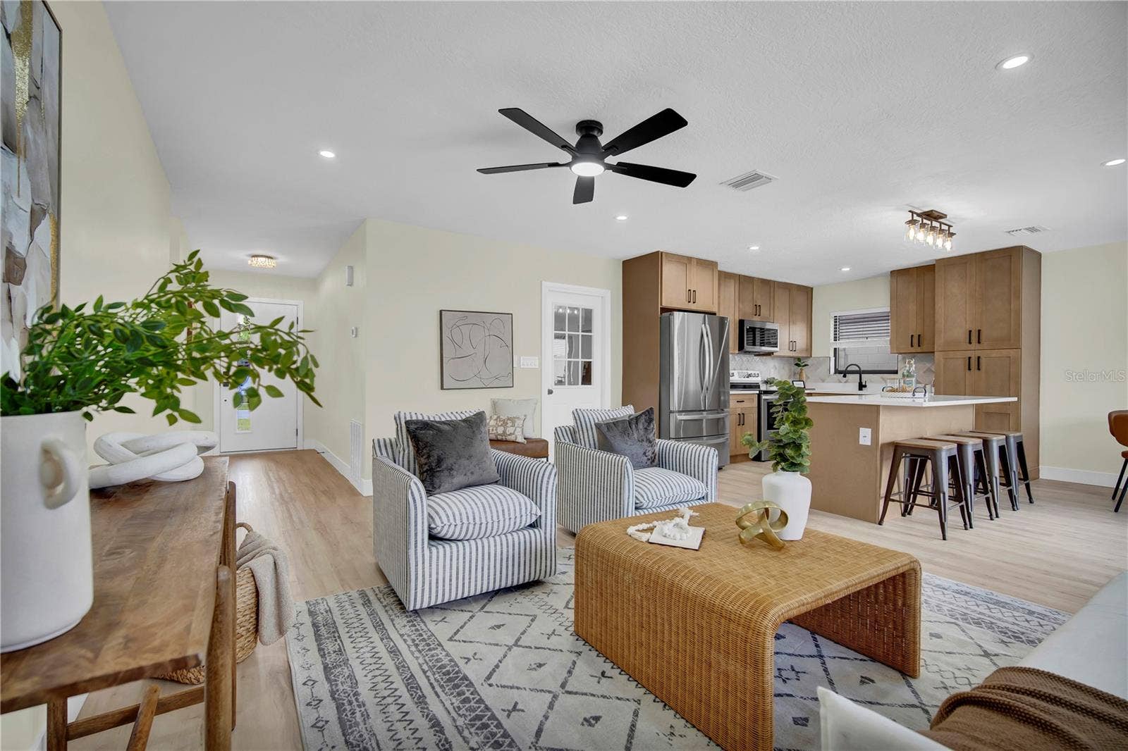 Open functional living area.