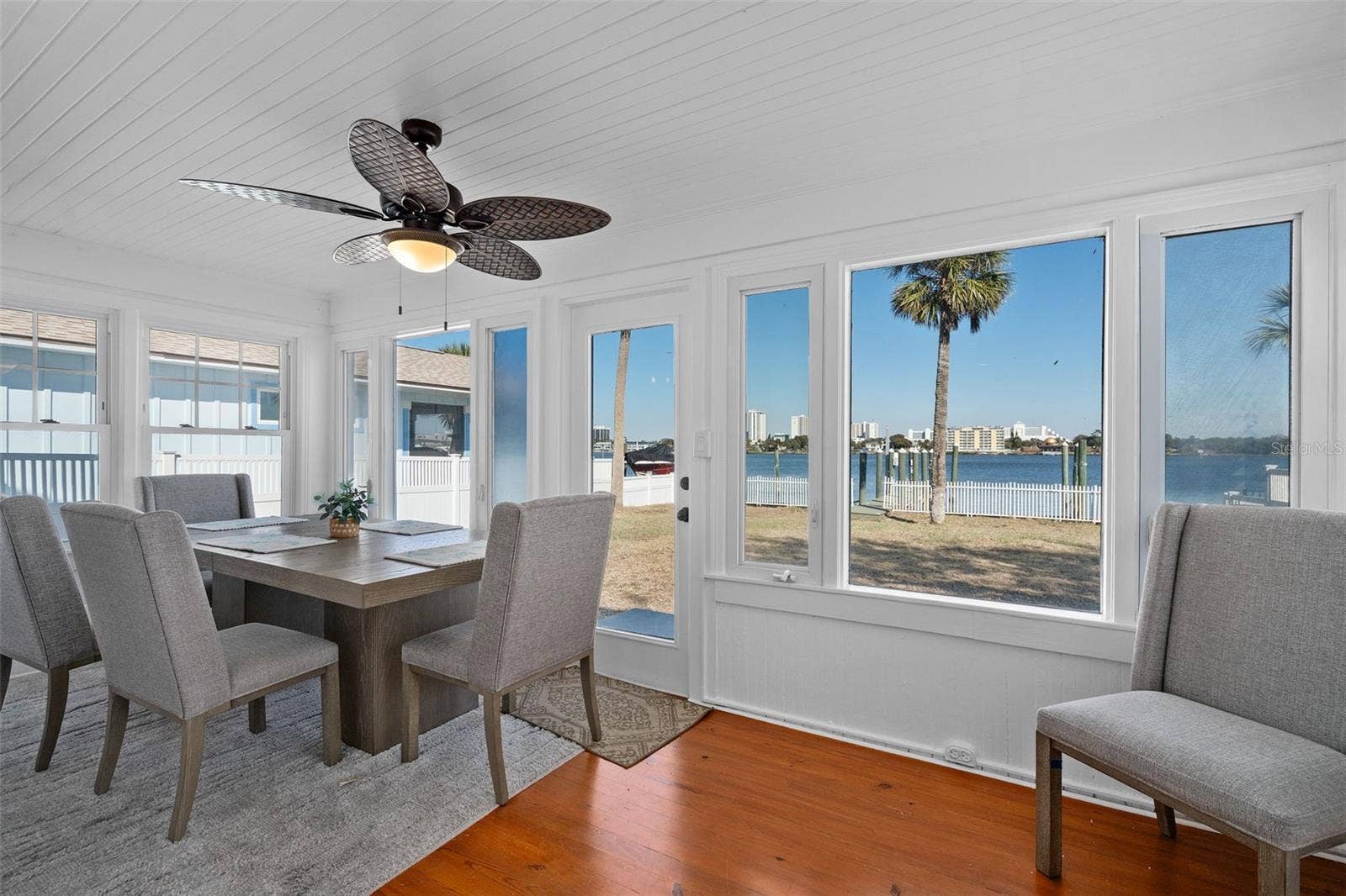 Additional dining area with water view