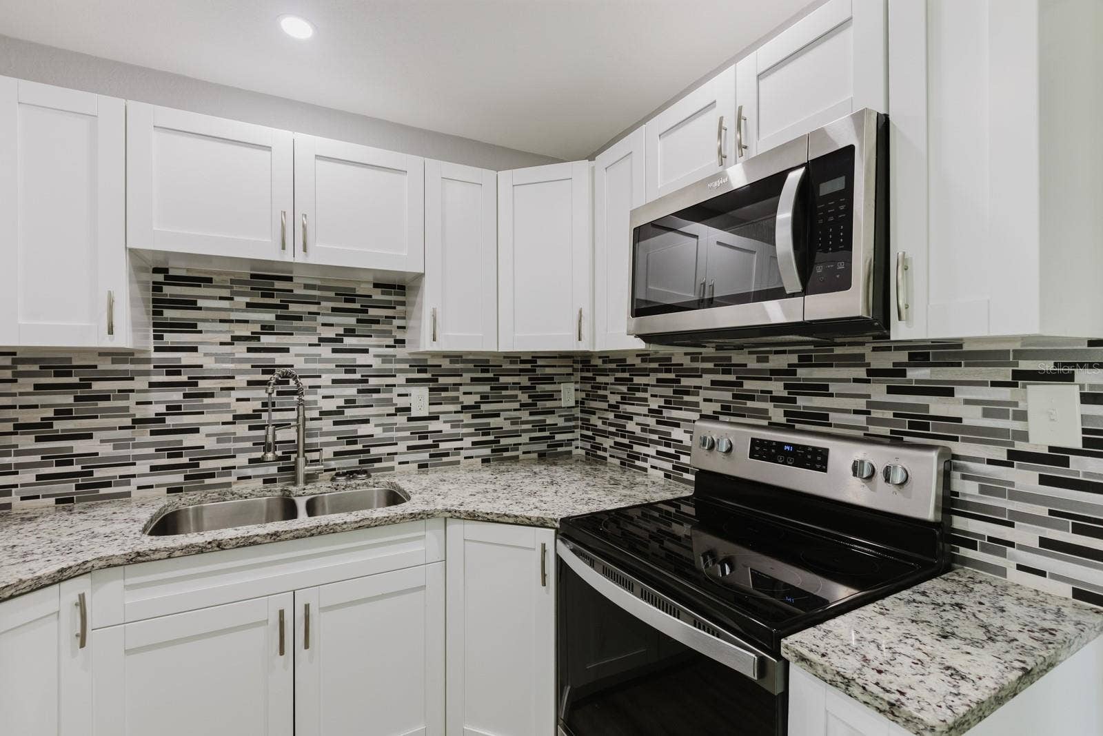 1135 NE 9TH AVENUE, Ocala, FL 34470