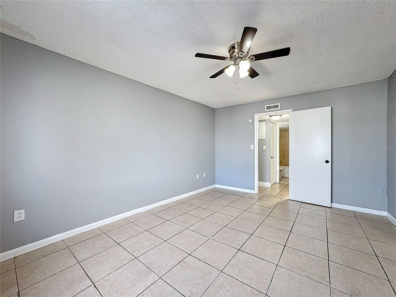 2753 L B MCLEOD ROAD, #D, Orlando, FL 32805 2753 L B MCLEOD ROAD, #D, Orlando, FL 32805