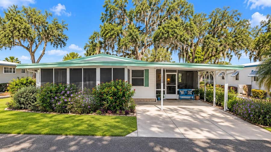 Property photo for 201 JACARANDA DRIVE, Leesburg, FL