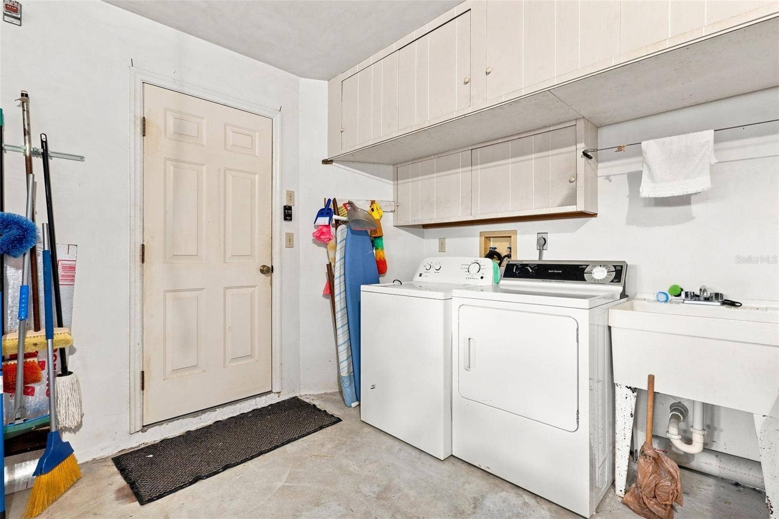 114 SPRINGWOOD DRIVE, Daytona Beach, FL 32119 114 SPRINGWOOD DRIVE, Daytona Beach, FL 32119