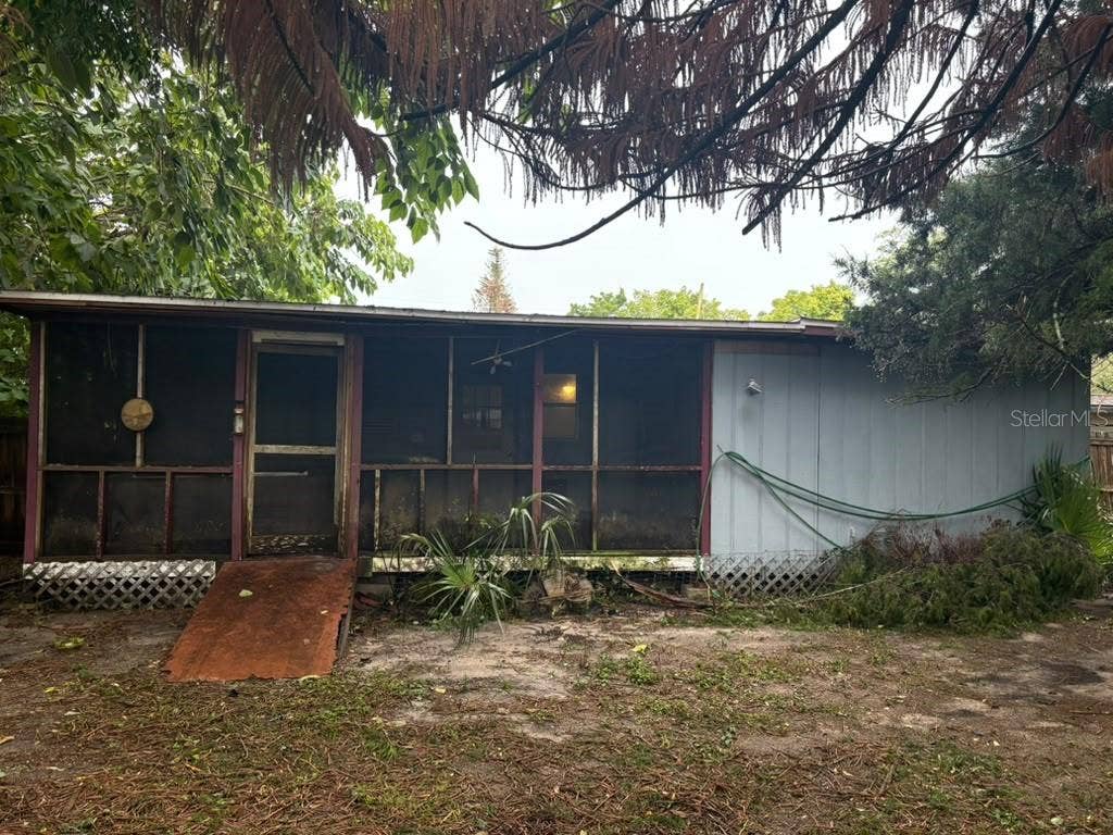 1212 10TH STREET, Daytona Beach, FL 32117