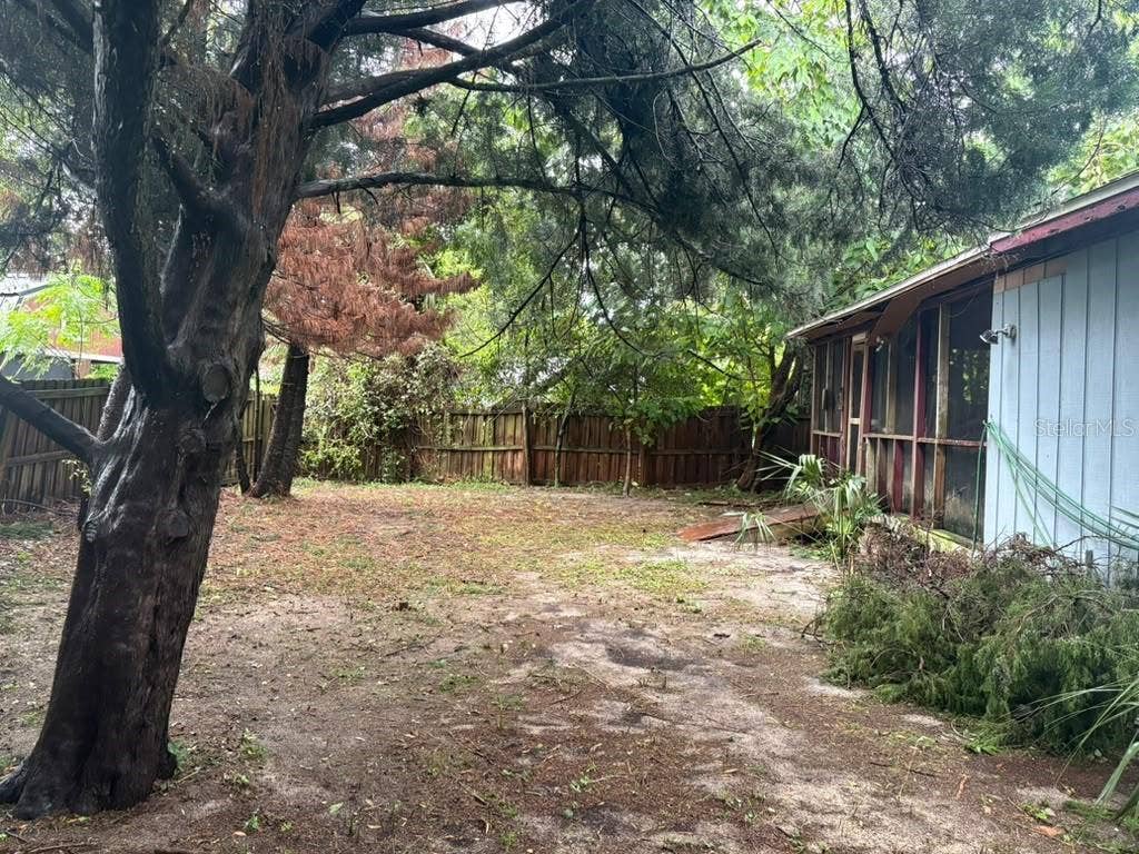 1212 10TH STREET, Daytona Beach, FL 32117