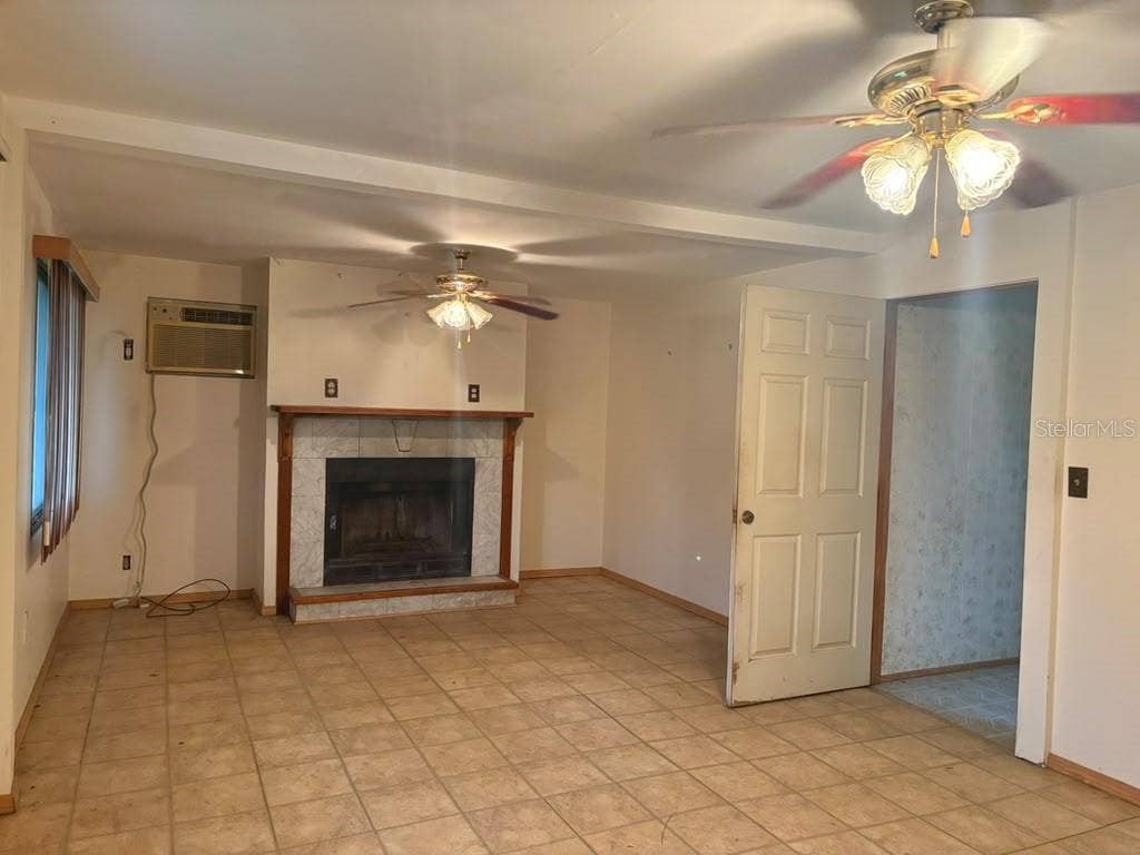 1212 10TH STREET, Daytona Beach, FL 32117
