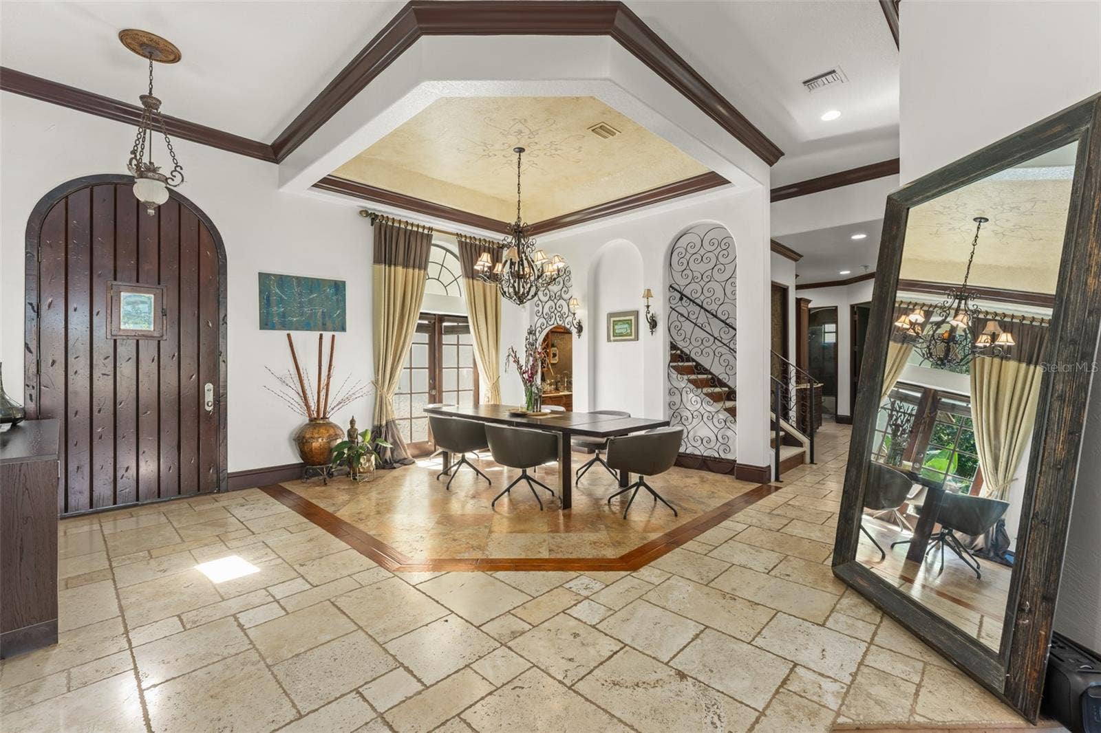 8142 TIBET BUTLER DRIVE, Windermere, FL 34786 8142 TIBET BUTLER DRIVE, Windermere, FL 34786