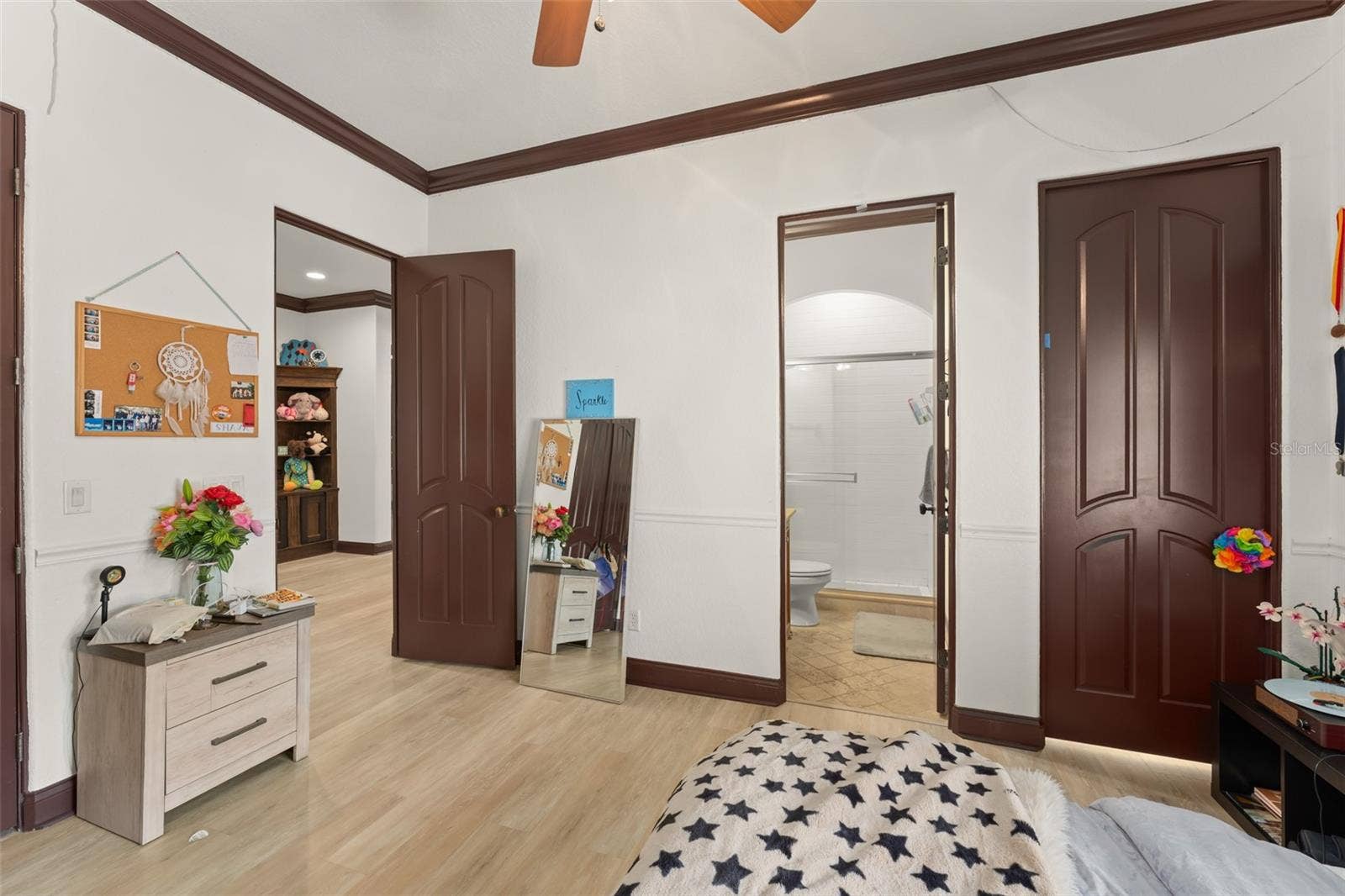 8142 TIBET BUTLER DRIVE, Windermere, FL 34786 8142 TIBET BUTLER DRIVE, Windermere, FL 34786