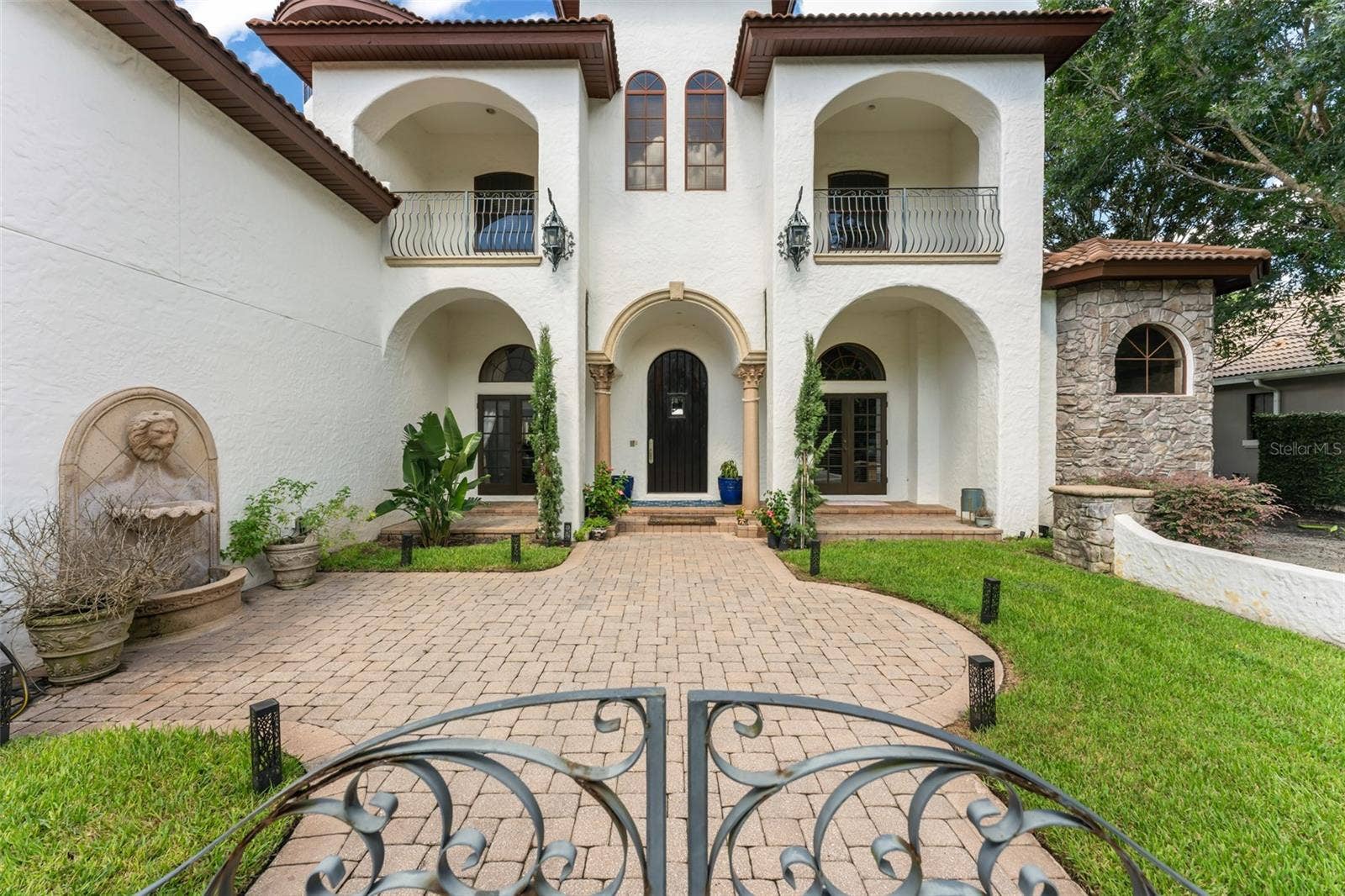 8142 TIBET BUTLER DRIVE, Windermere, FL 34786 8142 TIBET BUTLER DRIVE, Windermere, FL 34786